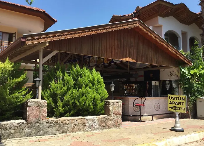 üstün Apartahotel 3*