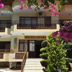 üstün Apart Otel