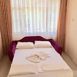 üstün Marmaris