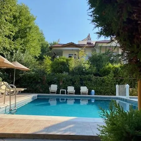 Uestuen Hotel apartamentowy Marmaris